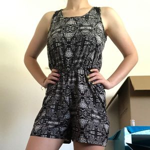 CUTE ROMPER